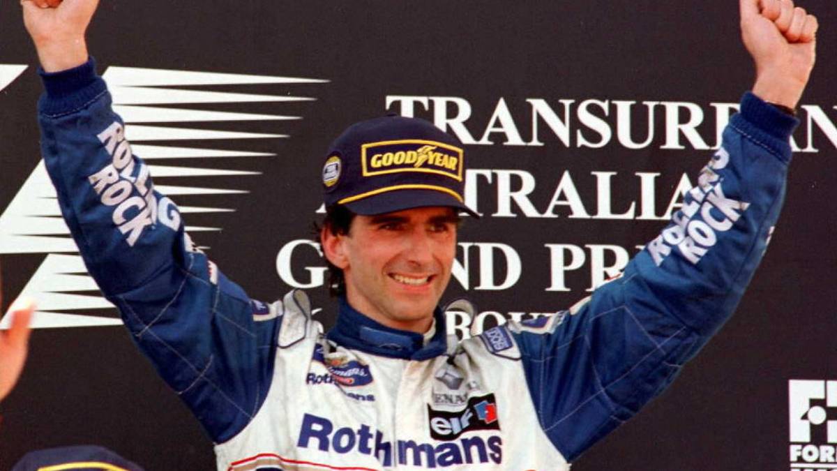 Damon feierte seinen Titel wiederum 1996. Wir erinnern uns da aber an einen gewissen Michael Schumacher, mit dem Hill eine bittere Rivalität verband. Für den Briten war mehr drin: 1994 und 1995 wurde er hinter Schumi jeweils Vizeweltmeister. 22 Siege fuhr Damon ein, Papa Graham "nur" 14