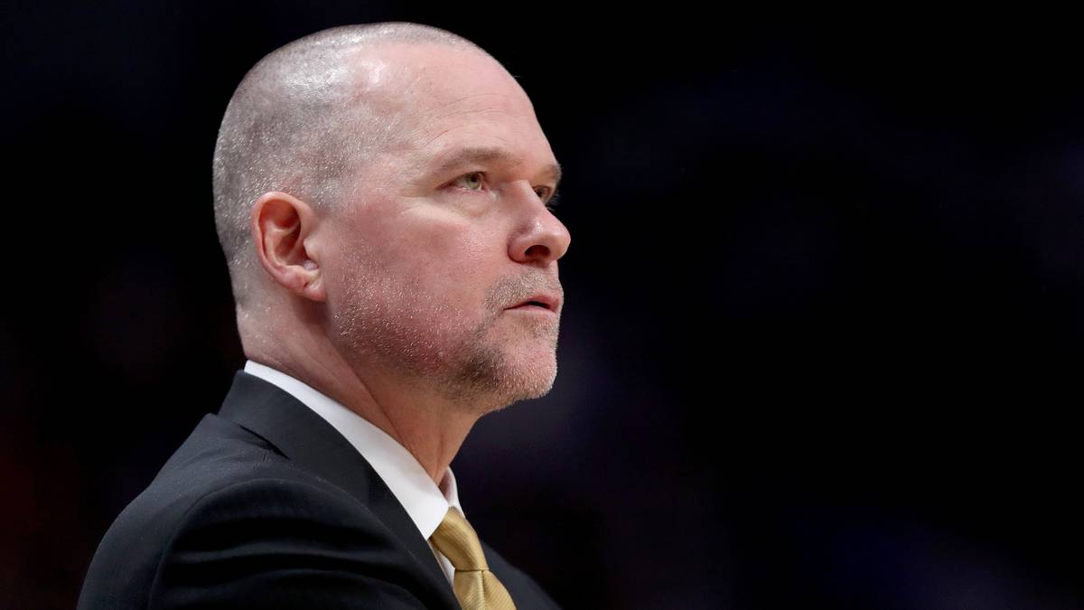 COACH - MIKE MALONE: Nach fünf Jahren Playoff-Abstinenz hat der 47-Jährige Denver wieder in die Meisterschaftsrunde geführt und sitzt dementsprechend fest auf dem Trainerstuhl. Im ruhigen Umfeld der Nuggets bekommt Malone reichlich Zeit, um seine hochtalentierte Mannschaft weiterzuentwickeln