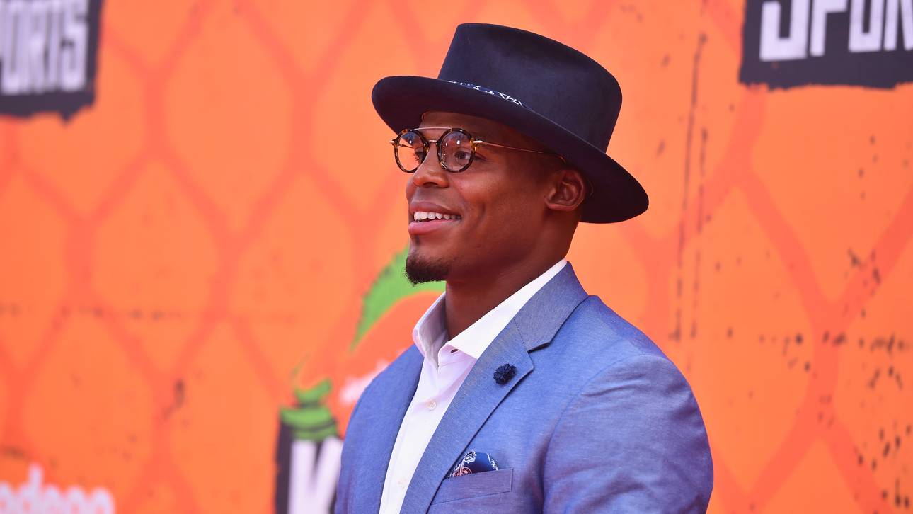 Krawatten-Gate: Newton abgestraft