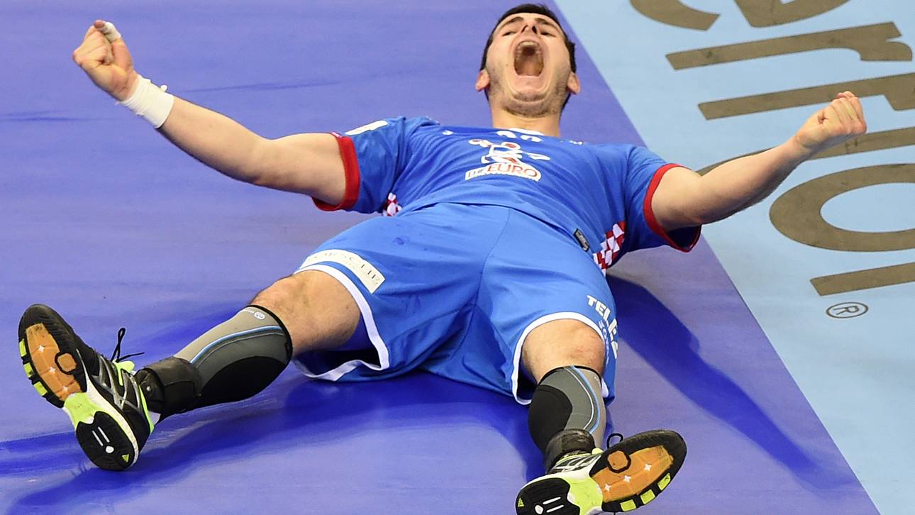 Kroatien mit Torfestival zu Bronze