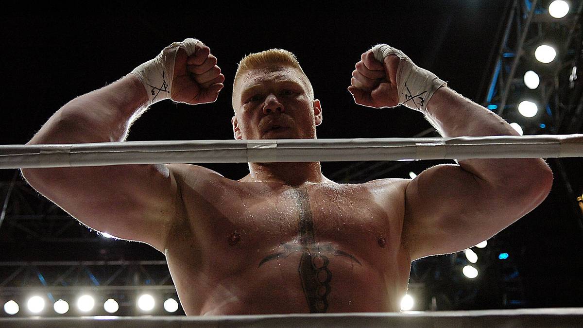 Nach diversen Irrungen und Wirrungen zieht sich Lesnar 2007 doch wieder aus dem Wrestling zurück und verfolgt dafür eine weitere neue Karriere weiter: Er bestreitet echte Kämpfe als MMA-Fighter, 2006 beginnt er erfolgreich mit einem Sieg über Min Soo Kim in der japanischen Promotion "Hero's"