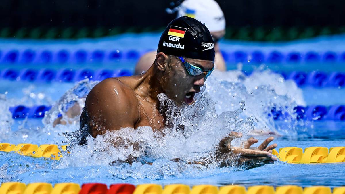 Der Deutsche Michael Imoudu gewann das Schwimmen und steht im Finale