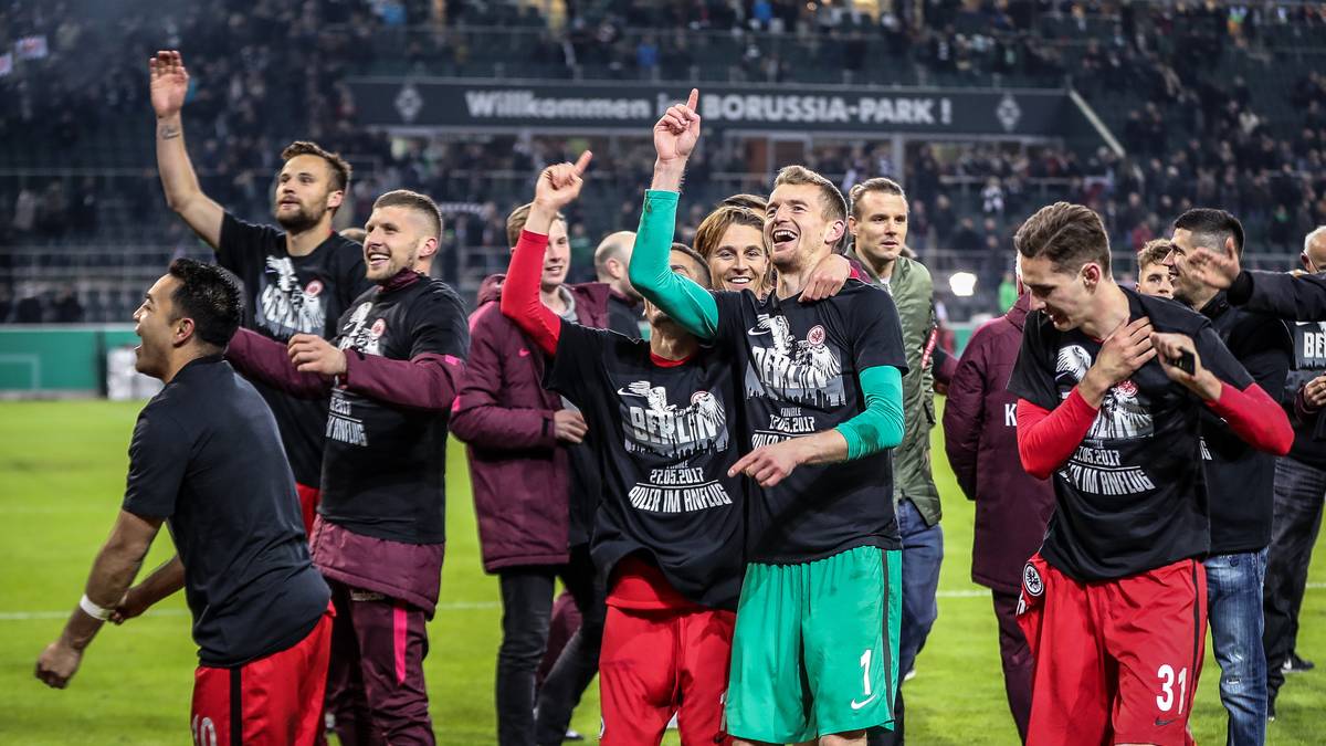 PLATZ 13 - Eintracht Frankfurt: 45,2 Millionen Euro