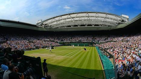 Der Center Court von Wimbledon - Stätte einiger historischer Spiele