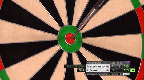 Lee Evans wirft gegen den Topfavoriten Luke Humphries den ersten "Big Fish" des Turniers. Dennoch unterliegt er dem Engländer deutlich mit 0:3.