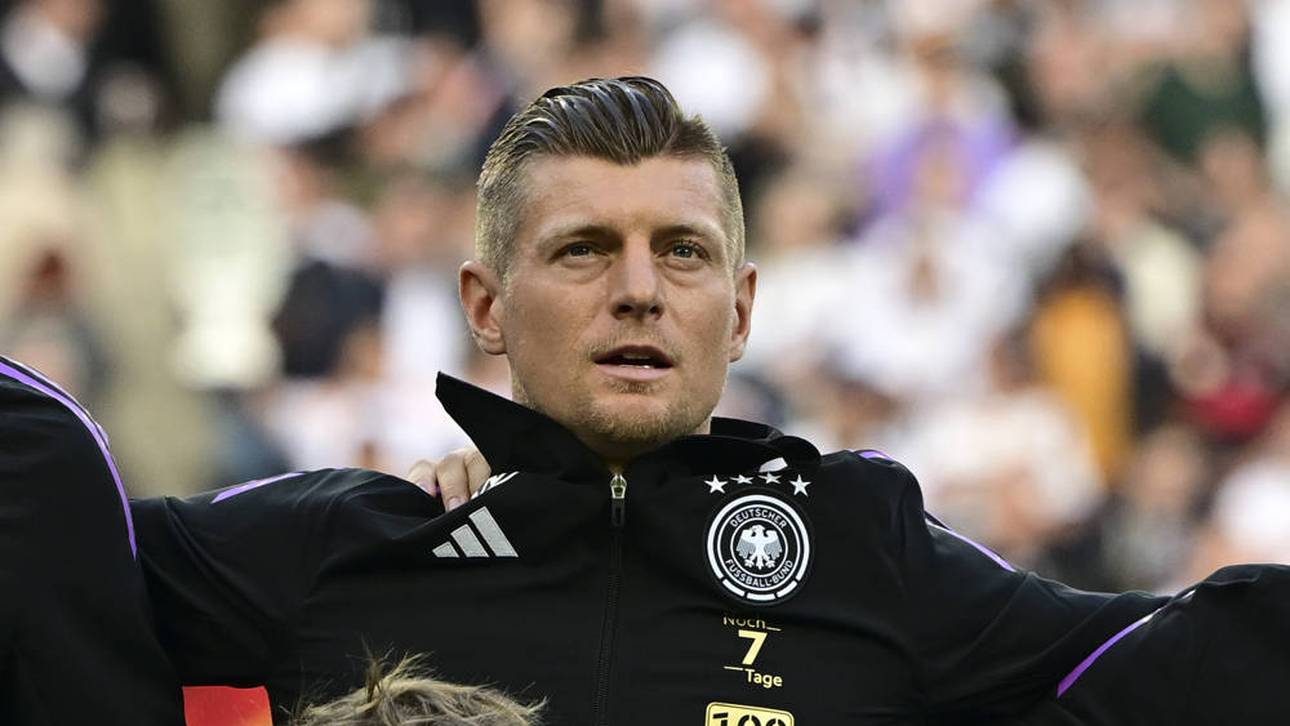 Kurioser Austausch von Kroos & Becker