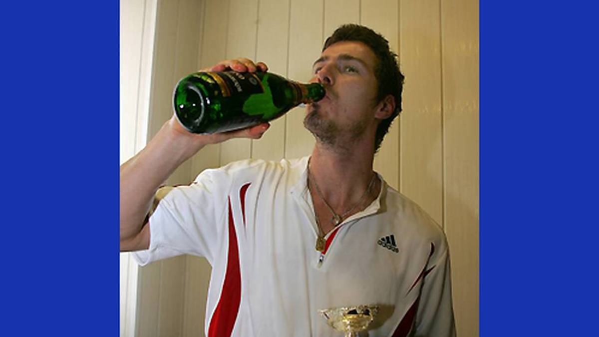 ...und gab danach beim Feiern ordentlich Gas