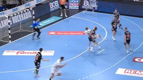 Der THW Kiel droht sich in der eigenen Halle gegen den HC Erlangen zu blamieren - und dreht doch in der zweiten Spielhälfte mächtig auf. 