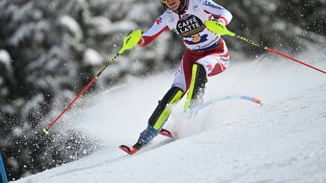 Liensberger führt nach dem ersten Lauf im Slalom