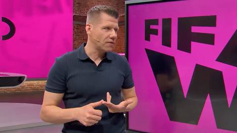 Schiedsrichter-Experte Patrick Ittrich zieht nach dem WM-Eröffnungsspiel zwischen Mexiko und Südafrika Bilanz und zeigt dabei Unverständnis für das Verhalten des Unparteiischen.