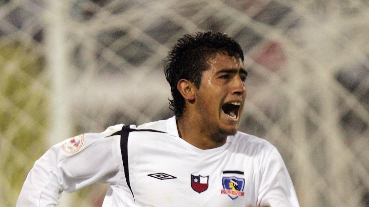 Schnell entwickelt sich der Youngster zum Leistungsträger. Nach zwei Meisterschaften in drei Jahren ist klar: Vidals Weg führt fußballerisch nach Europa