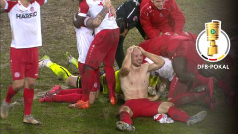 Regionalligist Rot-Weiss Essen sorgt für die nächste Pokalsensation. Bayer Leverkusen blamiert sich an der Hafenstraße bis auf die Knochen.