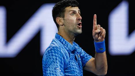 Novak Djokovic kämpft um den Viertelfinal-Einzug