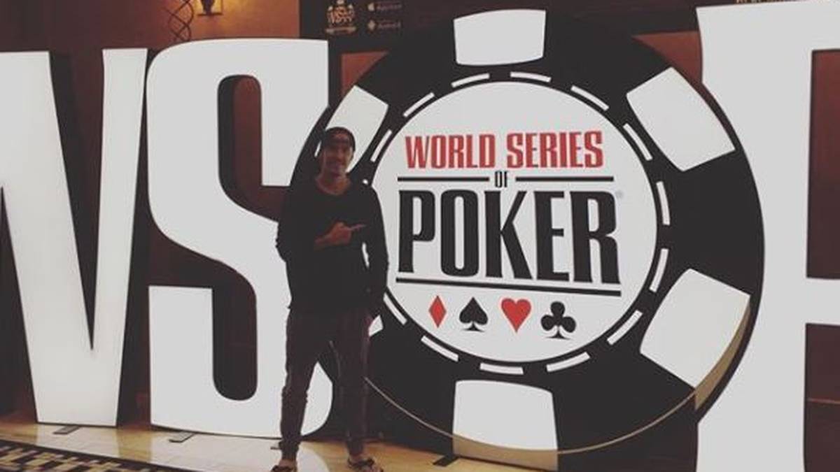 Eines der bekanntesten Hobbys unter den deutschen Fußballern: Max Kruse pokert nicht nur gerne, sondern auch erfolgreich. Schon mehrfach nahm er an der World Series of Poker in Las Vegas teil (wie hier 2016) und räumte dabei auch Gewinne ab