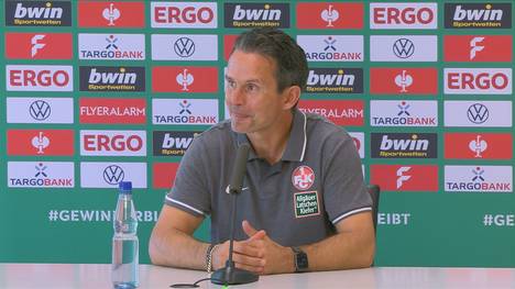 Beim DFB-Pokalspiel zwischen Kaiserslautern und dem SC Freiburg traf Lauterns Ritter aus fünfzig Metern zum zwischenzeitlichen 1:0. Dirk Schuster erklärt nach dem Spiel, dass der Schuss keinesfalls Zufall war. 