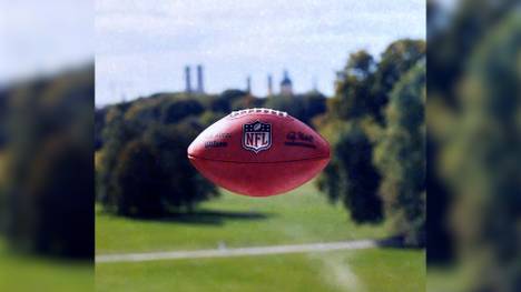 Die NFL hat offiziell bekannt gegeben, in welcher deutschen Stadt 2026 und 2028 gespielt wird. Die Auflösung gibt's im Video!