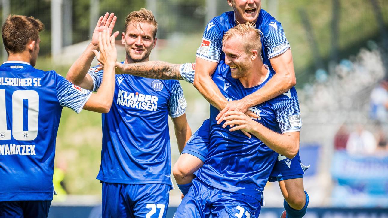 Tabellenführer! KSC schlägt Dresden