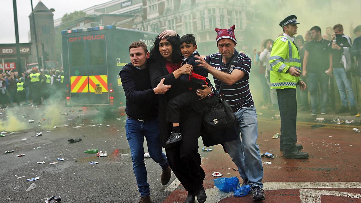 Schlimme Szenen vor West Hams letzten Spiel auf dem Boleyn Ground