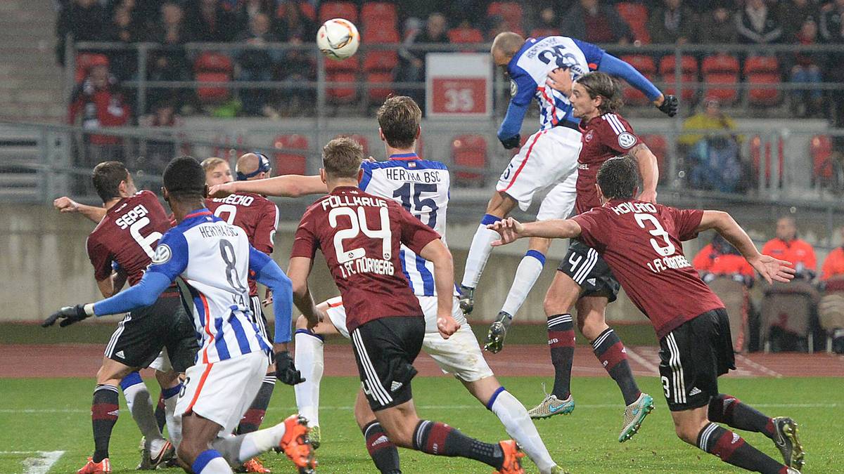 Nürnberg versucht danach alles - aber die "Alte Dame" agiert einfach zu abgezockt. John-Anthony Brooks (65.) mit einem Kopfballtreffer macht schließlich den Deckel drauf - die Berliner kommen dem Traum von einem Endspiel im eigenen Stadion wieder einen Schritt näher