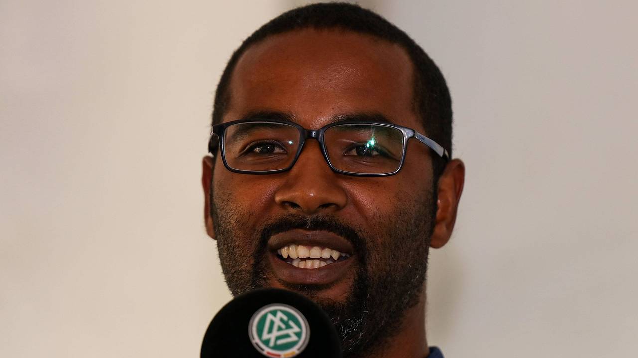 Cacau spricht sich gegen Spielabbrüche bei Rassismus-Vorfällen aus