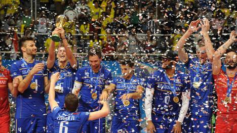 VOLLEY-WORLD LEAGUE-FRANCE-PODIUM