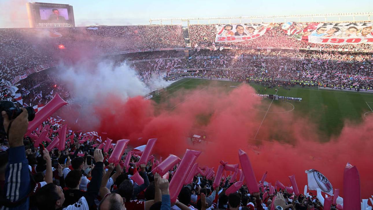 Tribünensturz endet tödlich