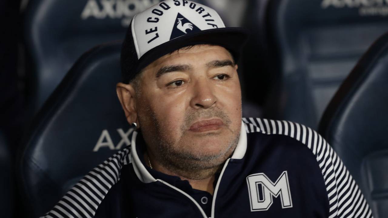 Diego Maradona verblüfft seine Ärzte