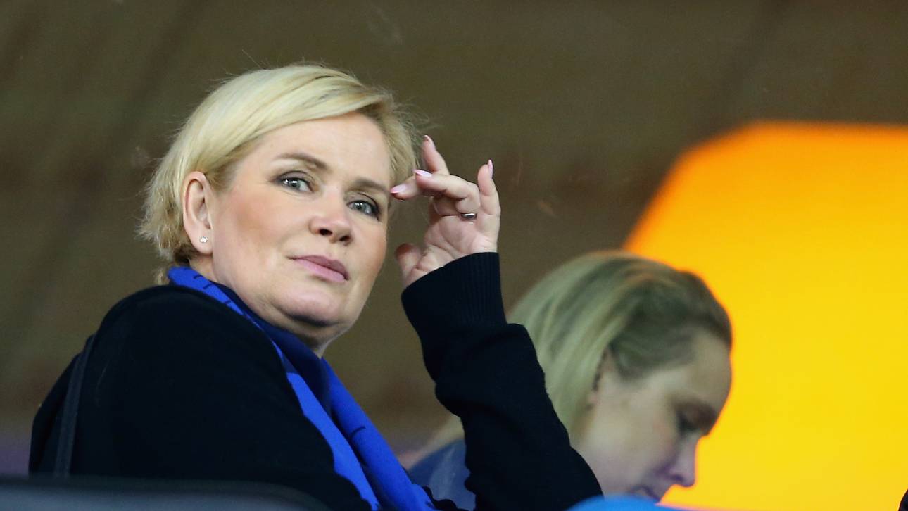 Claudia Effenberg schimpft über Schiri