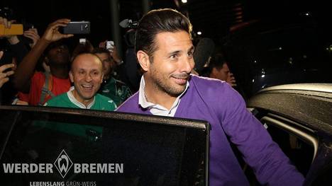 Claudio Pizarro erhält bei Werder Bremen einen Vertrag bis zum Saisonende