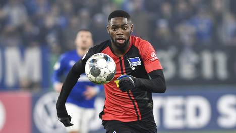 Beim DFB-Pokalspiel zwischen Hertha BSC und Schalke 04 wird Jordan Torunarigha Opfer von Rassismus