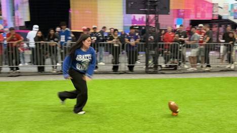 Super Bowl LX zwischen den Seattle Seahawks und den New England Patriots findet in der Nacht zu Montag in San Francisco statt. Das Mega-Event zieht die Fans schon Tage vorher an.