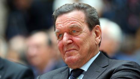 Gerhard Schröder war von 1998 bis 2005 Bundeskanzler