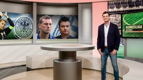 Oliver Schwesinger führt durch die Sendung Bundesliga Aktuell