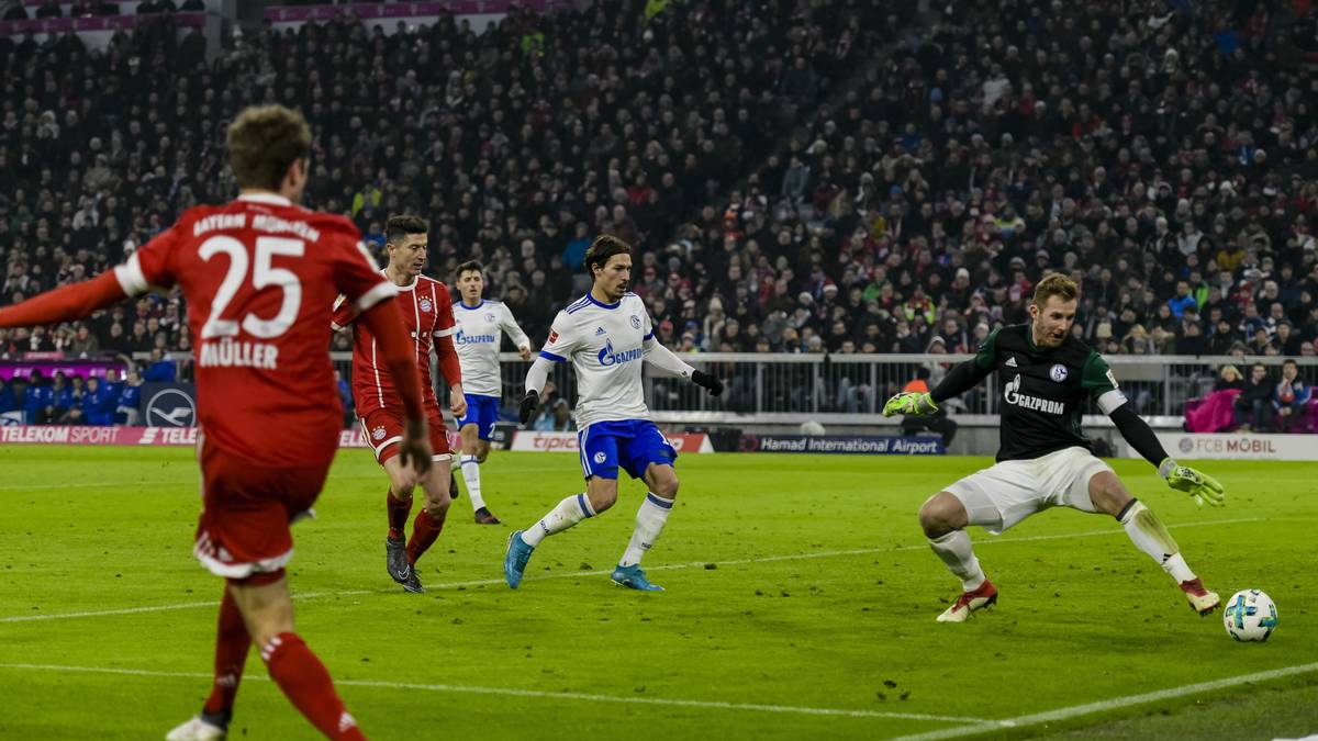 Nervöse Bayern dank Müllers "Lügen"-Tor spitze