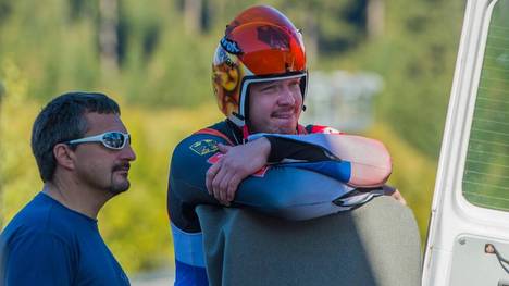 Georg Hackl (l.) und Felix Loch sind erschüttert über die Katastrophe am Königssee