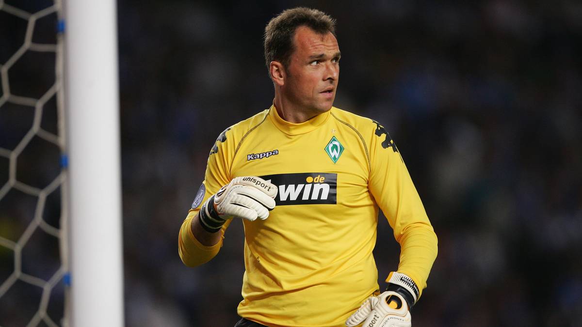 ANDREAS REINKE (TOR): Spielte ebenfalls im Tor, aber auch für beide Hamburger Profiklubs. Länger hielt er es aber in Bremen (vier Jahre) und Kaiserslautern (sechs Jahre) aus. Wurde sowohl mit Werder als auch mit Lautern Deutscher Meister