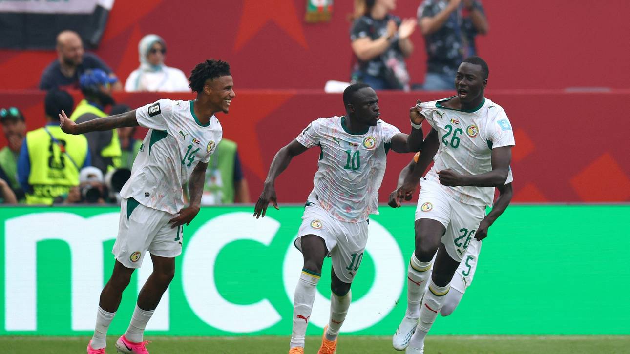 Senegal feiert seinen Kunstschützen