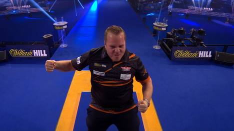 Ex-Weltmeister Rob Cross scheitert bei der Darts-WM in Runde 2 an Dirk van Duijvenbode. Die Entscheidung fällt in einem Herzschlagfinale im letzten Leg.