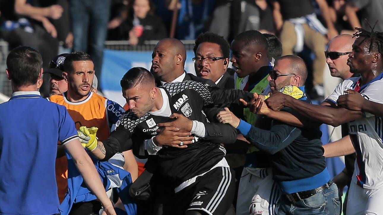 FBL-FRA-LIGUE1-BASTIA-LYON-FAN-VIOLENCE