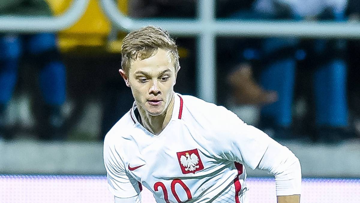 Robert Gumny kommt hingegen nicht. Der polnische Linksverteidiger von Lech Posen war bereits beim Medizincheck in Gladbach, bestand diesen jedoch offenbar nicht