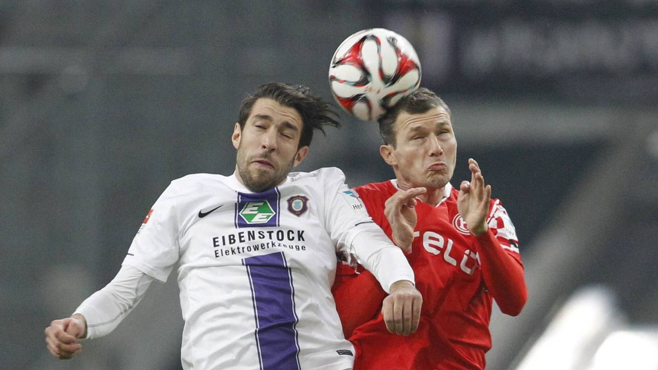 Aue schlägt desolate Düsseldorfer