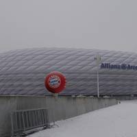 Der Wintereinbruch in Süddeutschland sorgt für die erste Spielabsage der Bundesligasaison: Die Partie des FC Bayern gegen Union Berlin fällt aus.