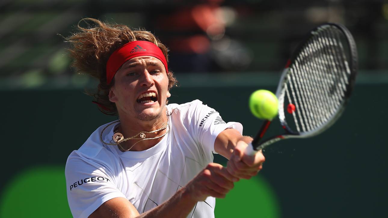 Zverev klettert – Kerber rutscht ab
