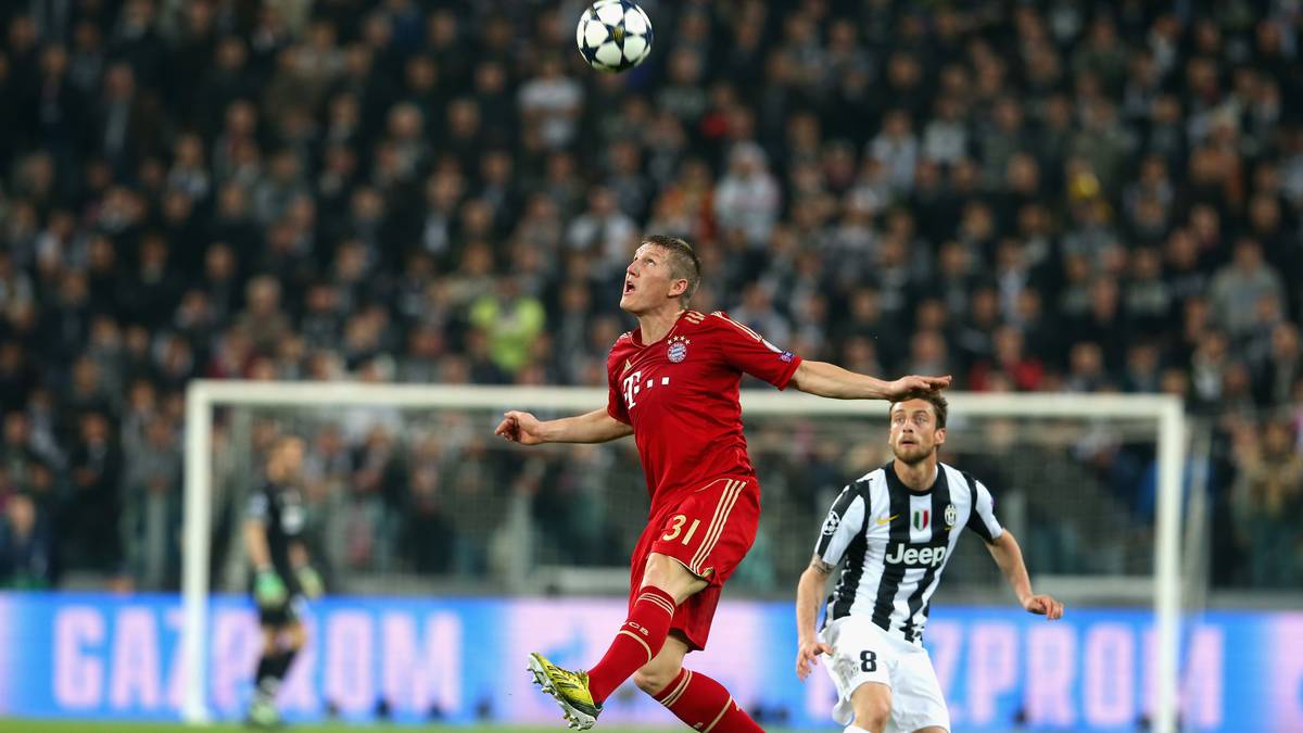 2013 - BASTIAN SCHWEINSTEIGER (Mittelfeld): Nach seinem verschossenen Elfmeter im Drama dahoam drehte Schweinsteiger richtig auf und war der absolute Boss im Mittelfeld der Bayern