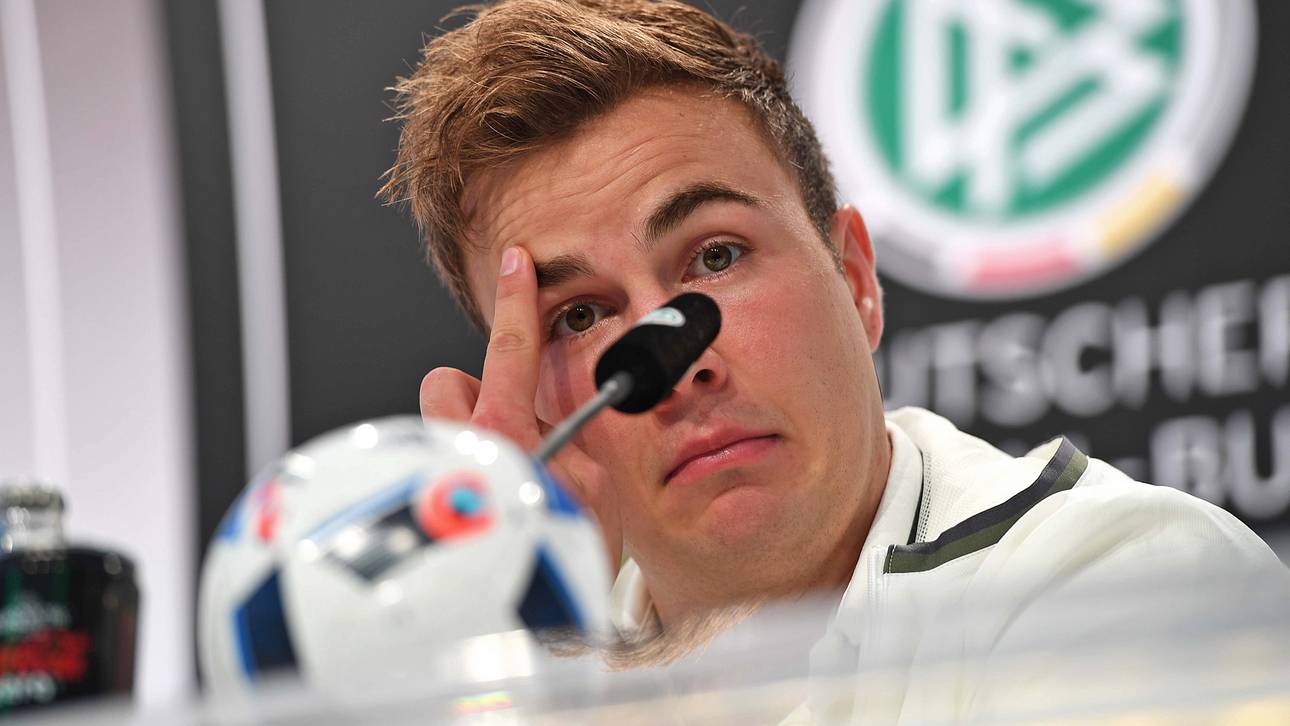 Götze: „Mal ist man Hund, mal Baum“