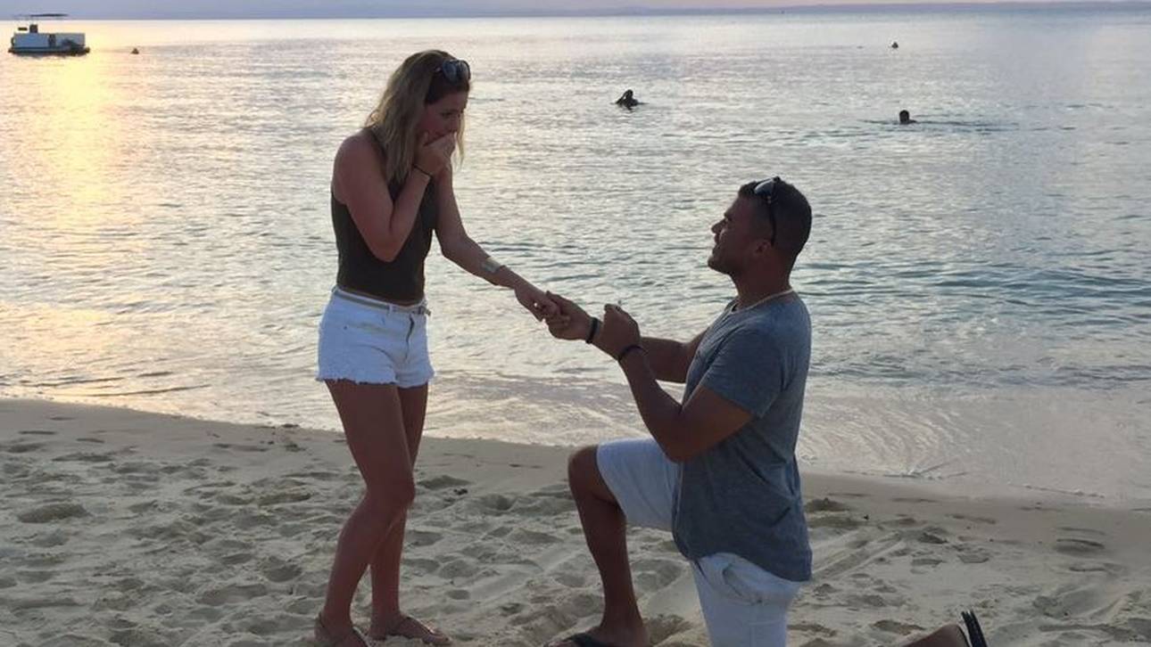 Lutz verlobt sich vor Traum-Kulisse