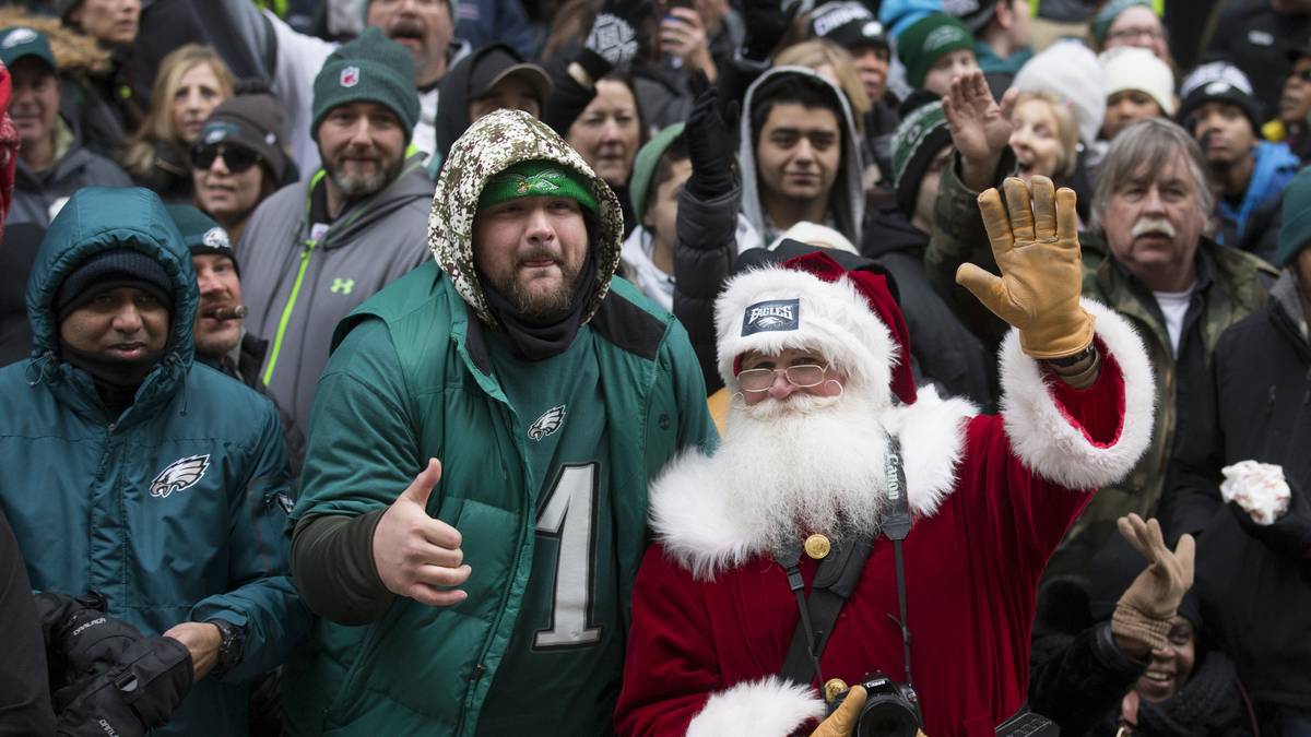 Auch Santa Claus ist vor Ort und schießt ein paar Erinnerungsbilder fürs Fotoalbum