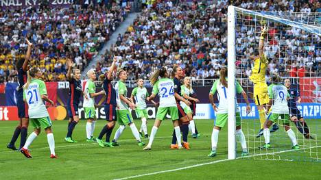 Die Wolfsburgerinnen verpassten im Champions-League-Finale gegen Lyon knapp das Triple