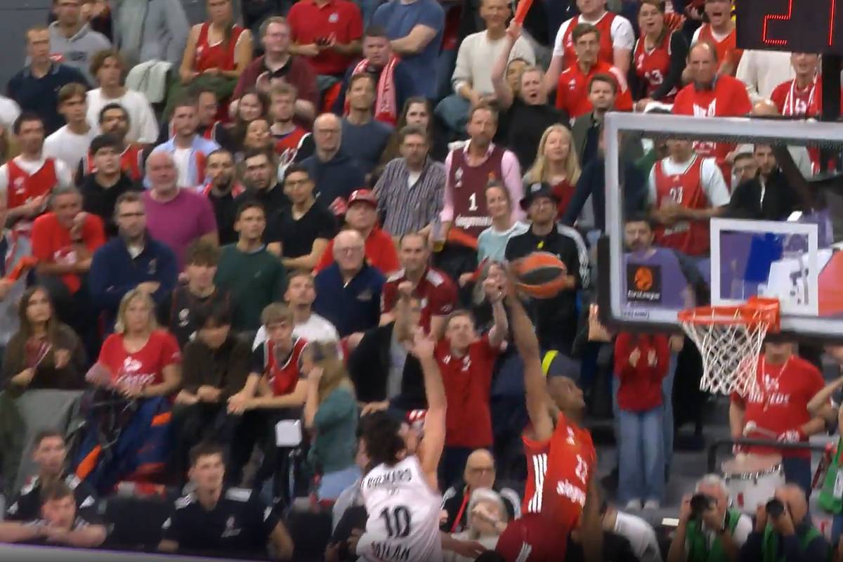 "Rumms!" Bayerns Mike hebt ab zum Monsterdunk