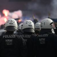Der langjährige Streit zwischen dem Land Bremen und der DFL um die Polizeikosten bei Hochrisikospielen geht in die finale Phase.